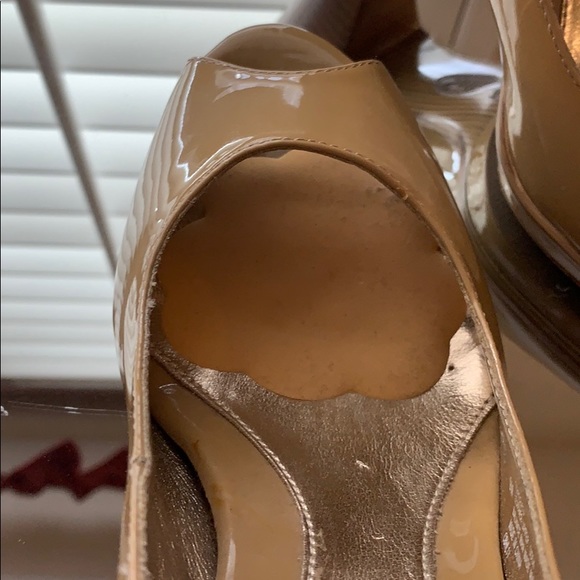 Peep-toe Pump - Picture 9 of 11